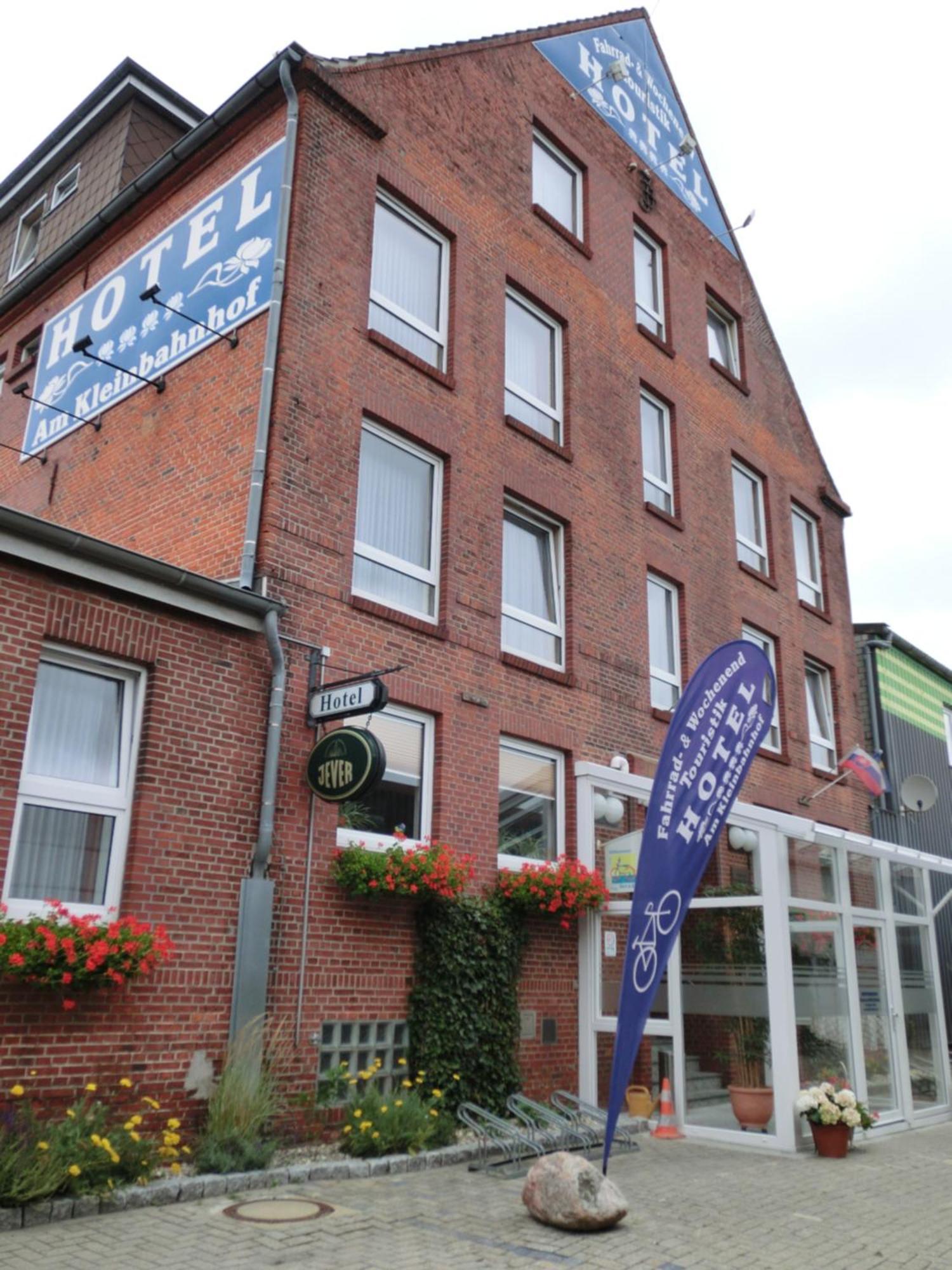Hotel Am Kleinbahnhof Emden Exteriér fotografie