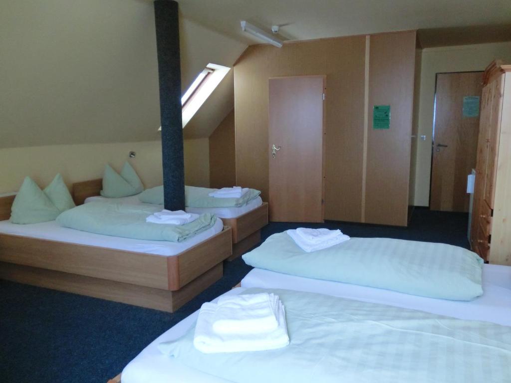 Hotel Am Kleinbahnhof Emden Pokoj fotografie