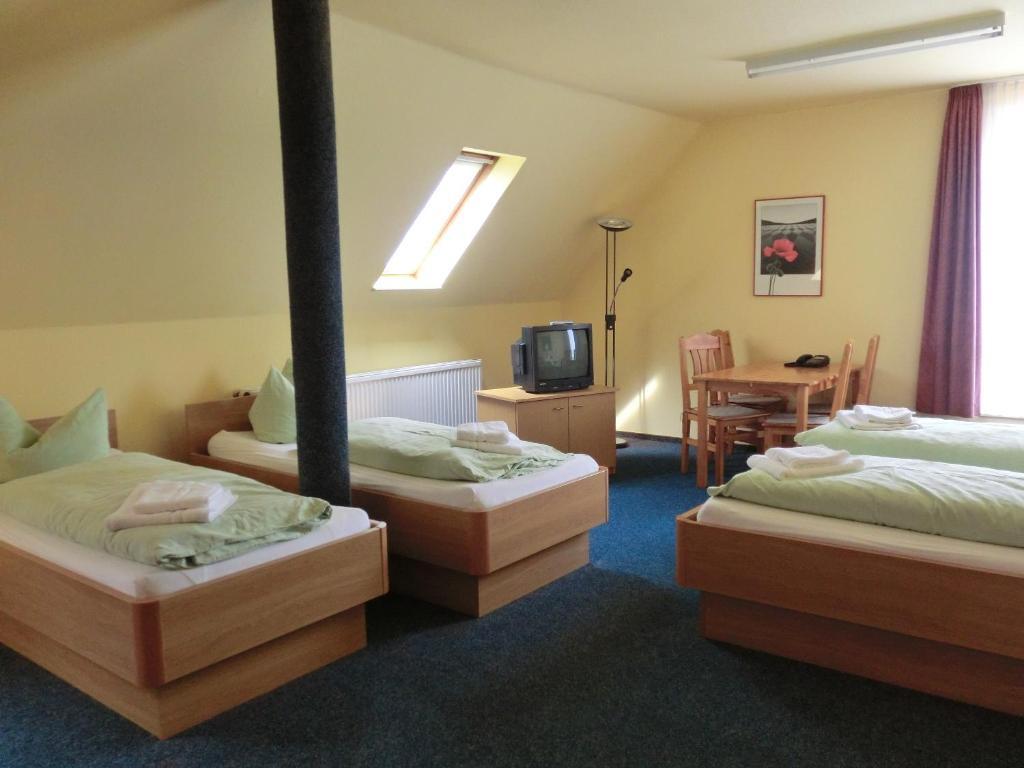 Hotel Am Kleinbahnhof Emden Pokoj fotografie