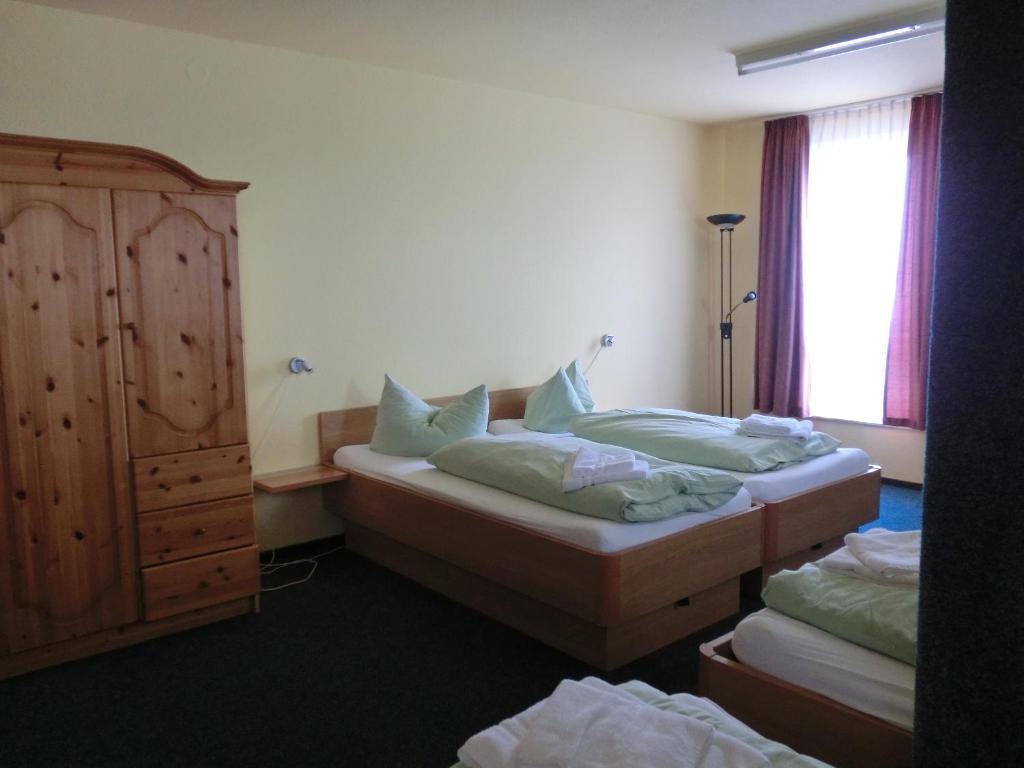 Hotel Am Kleinbahnhof Emden Pokoj fotografie